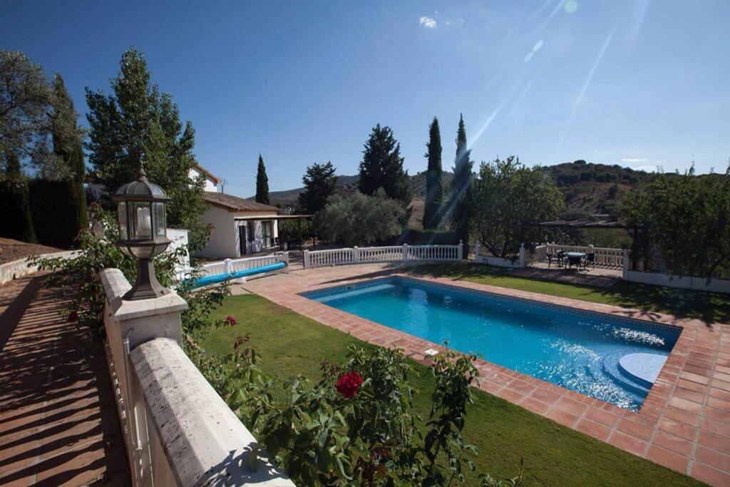 Finca Los Abetos Βίλα Villanueva del Rosario Εξωτερικό φωτογραφία